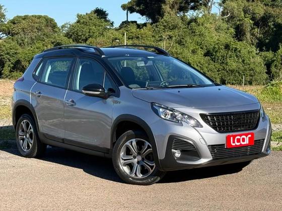 PEUGEOT 2008 1.6 16V FLEX STYLE 4P AUTOMÁTICO PEUGEOT 2008 1.6 16V FLEX STYLE 4P AUTOMÁTICO